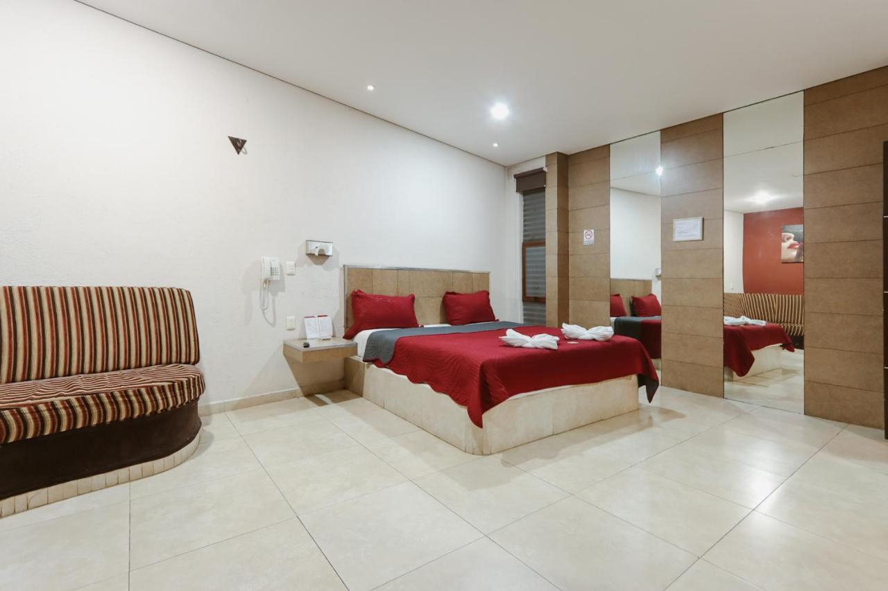 Auto Hotel Las Maravillas Santa Cruz Xoxocotlan Ngoại thất bức ảnh
